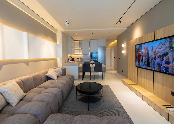 Ameli Luxury Apartment