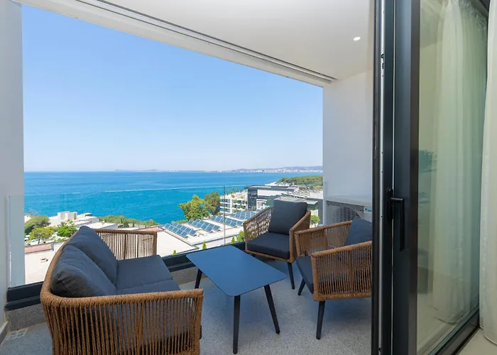 Ameli Luxury Apartment