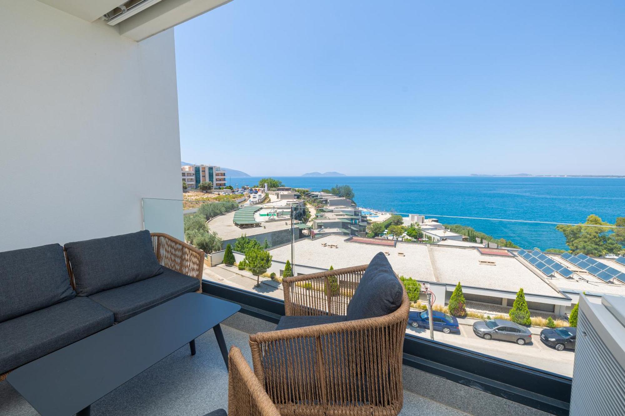 Ameli Luxury